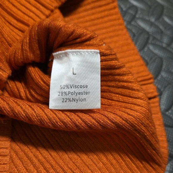 Orange Ribbed Crew Neck Sweater - Picture 2 of 6